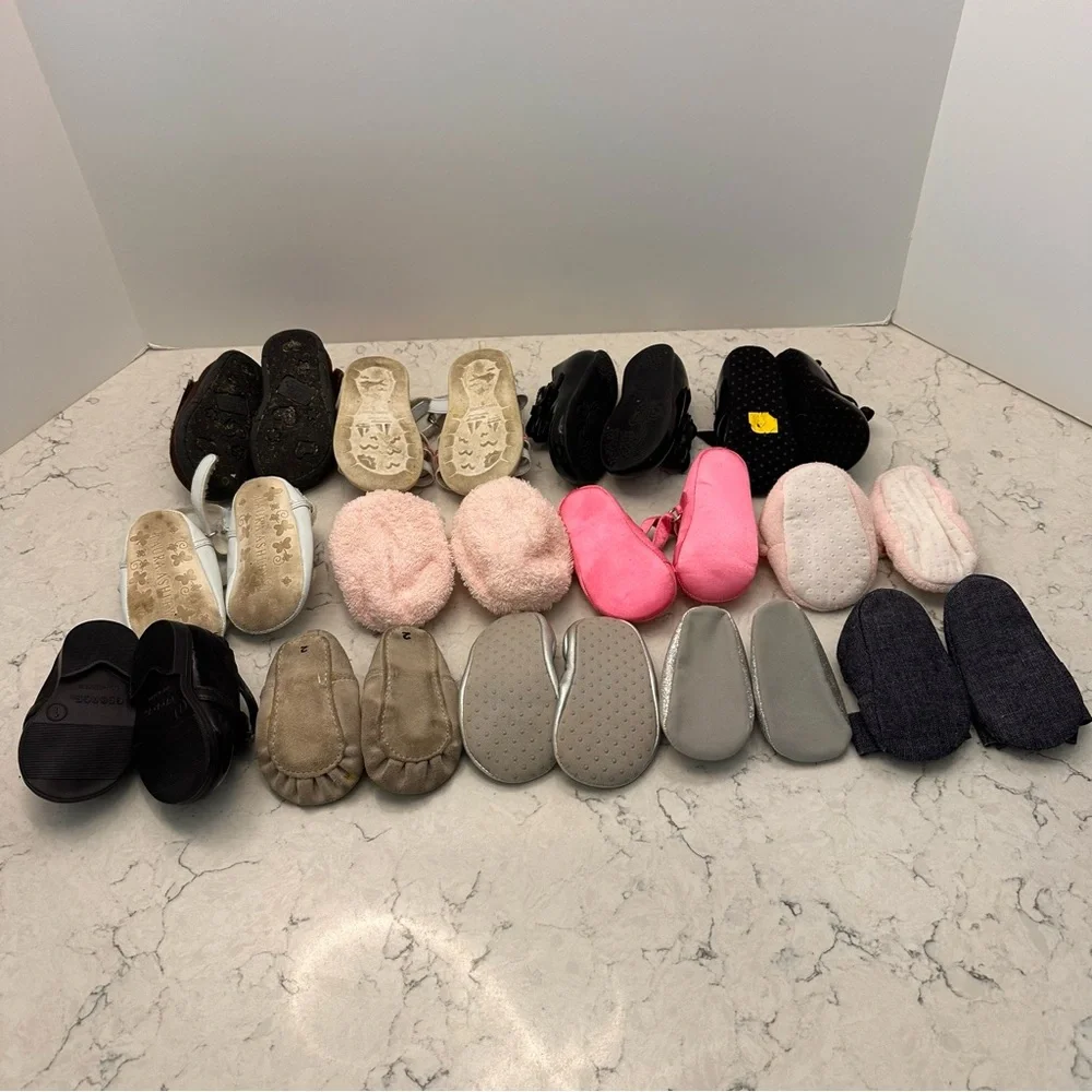 13 Pair Baby Girl Shoe Lot Sizes 0-3 Gap Old Navy Carters Vintage Winnie Pooh
